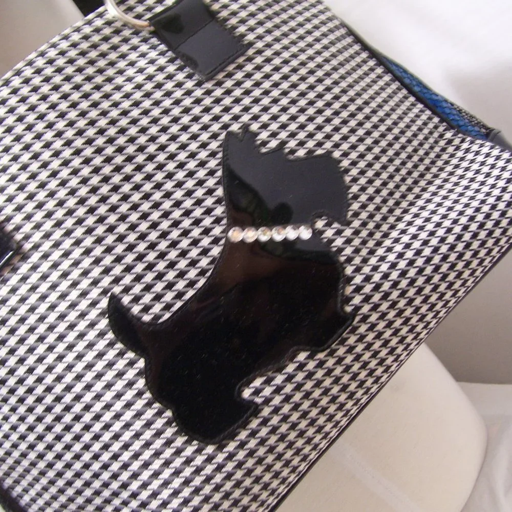 Dog Fashion Doggie Carrier Handbag Vented Houndstooth Black and White  NWOT
